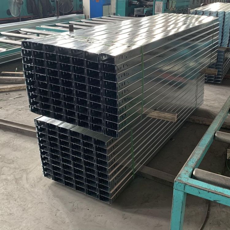 不銹鋼電纜橋架的產品選購注意事項